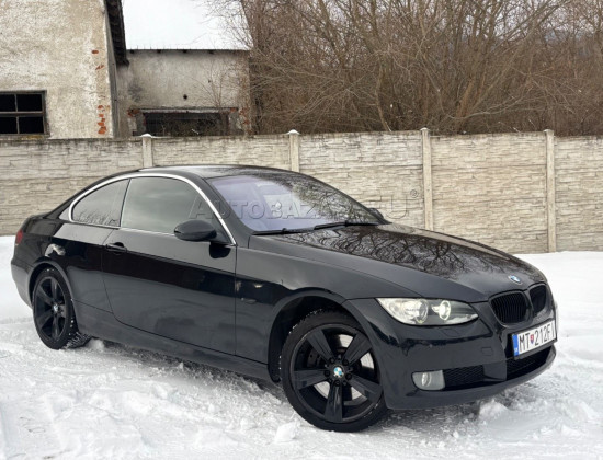 BMW Rad 3 Coupé 330 xd A/T